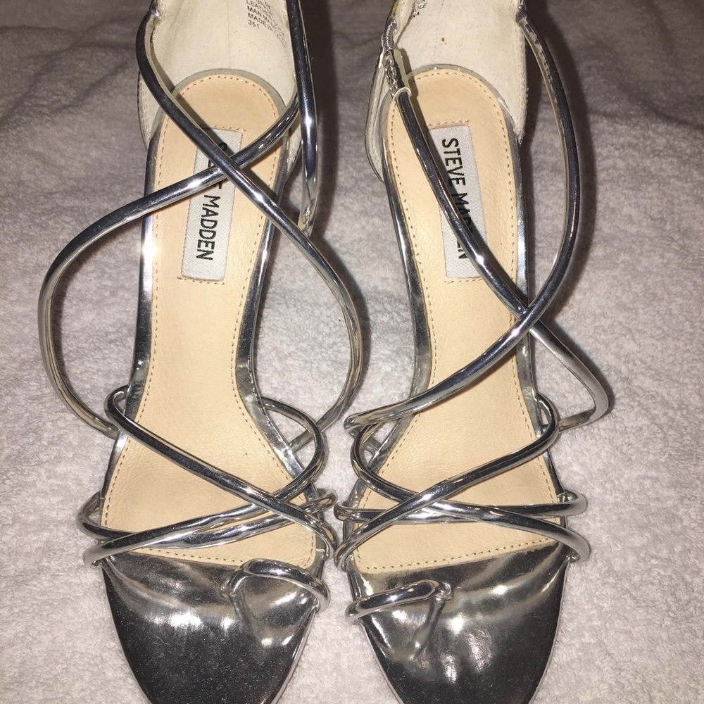 STEVE MADDEN HEELS